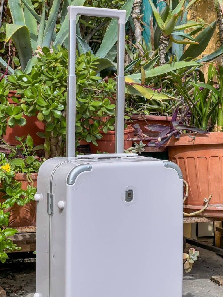 Level8 Freeloop Carry on luggage